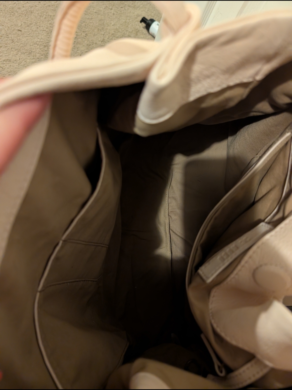 HOBO Light Blush Pink Leather Tote with Multiple Interior Pockets
